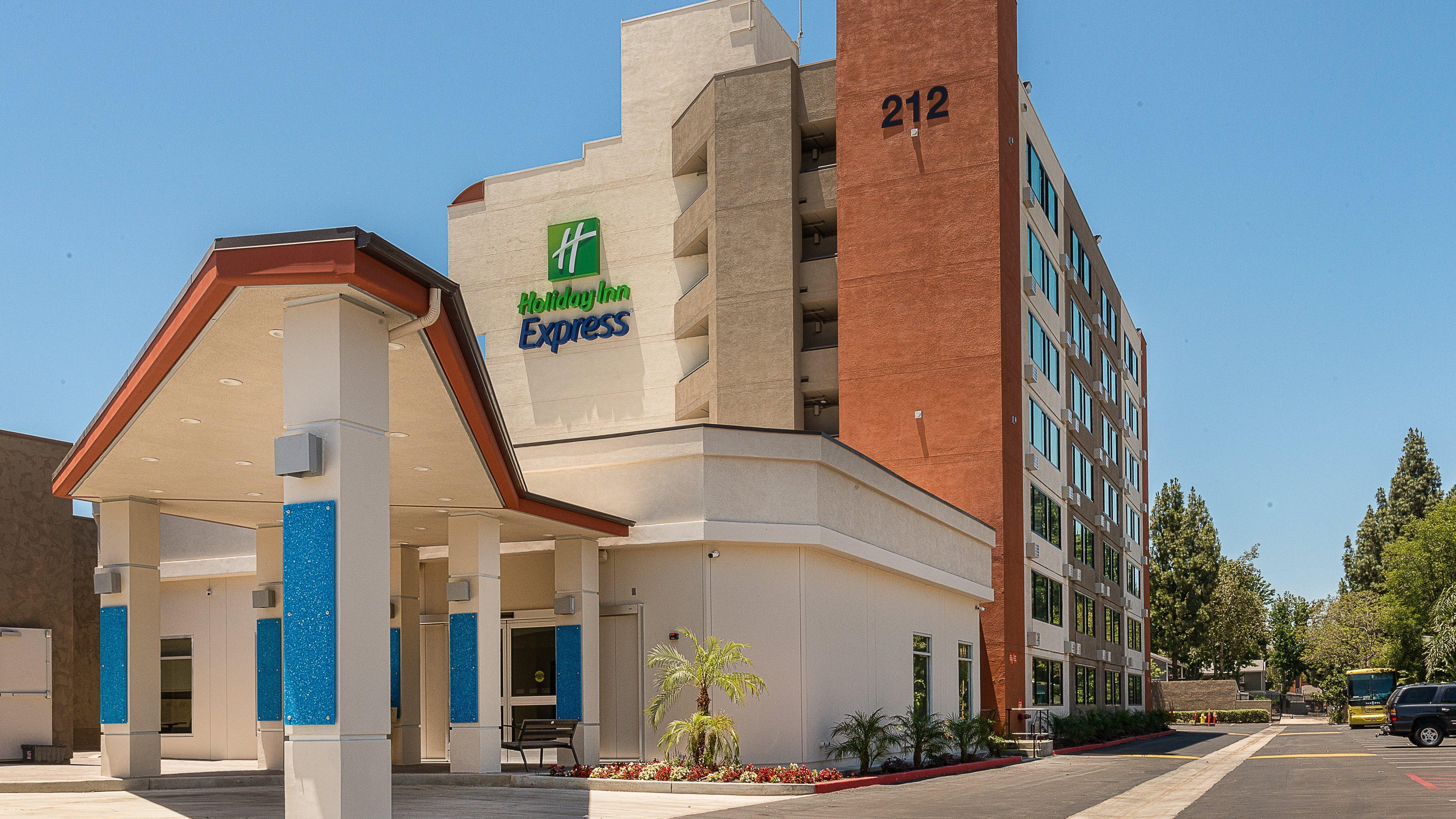 Holiday Inn Express Fullerton-Anaheim By Ihg Экстерьер фото