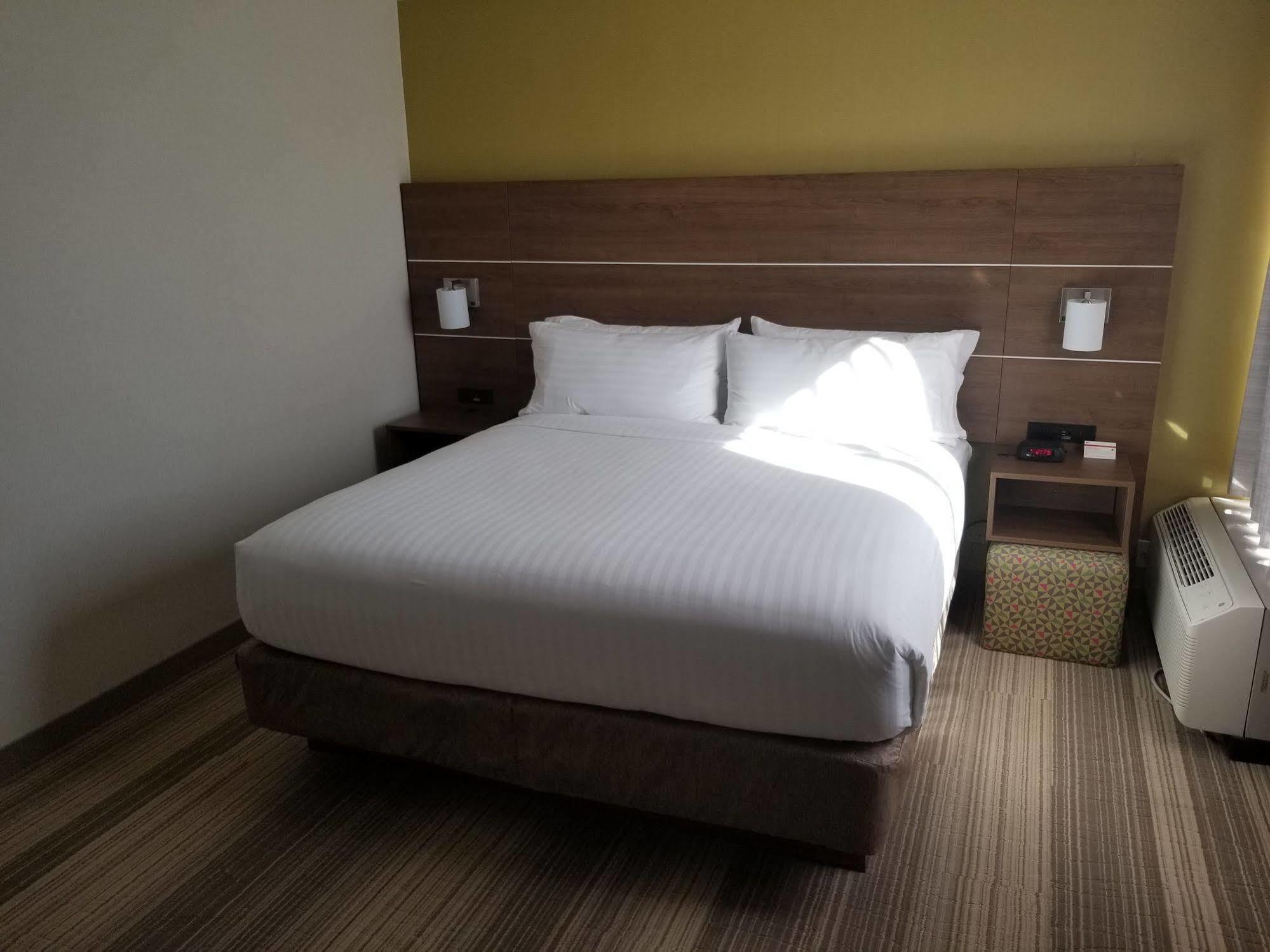 Holiday Inn Express Fullerton-Anaheim By Ihg Экстерьер фото